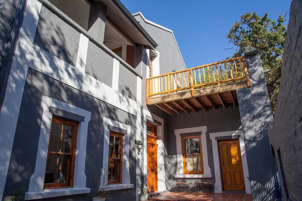 Glory Guesthouse Le Cap